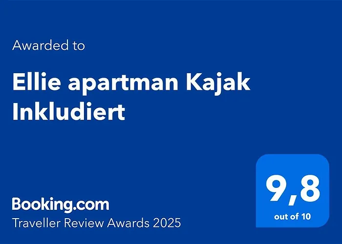 Ellie Kajak بولا