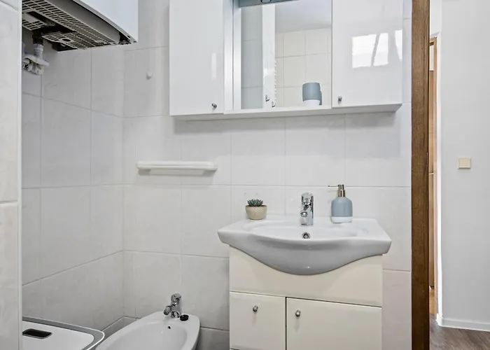 Apartment Ellie Kajak *